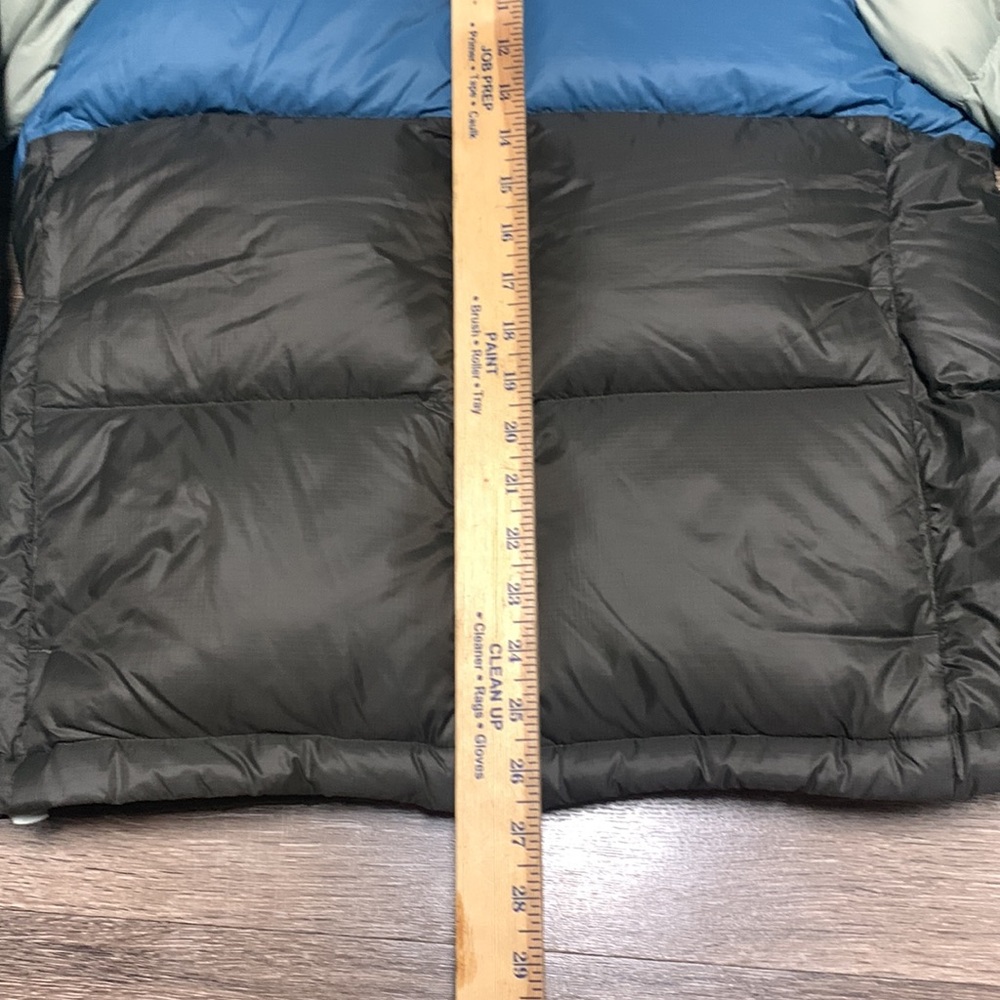 Cotopaxi Puffer Jacket - image 5